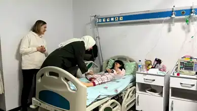 Betül Sayan Kaya, Kartalkaya Yangını Mağdurlarını Ziyaret Etti