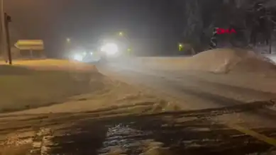 Bolu Dağı'nda Yollar Açılıyor! Kar Küreme Çalışmaları Devam Ediyor