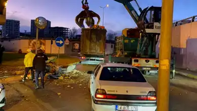 Bolu'da Alt Geçit Kazası: Trafik Keşmekeş!
