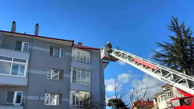 Apartmanda Duman: Yangın İhbarı Asılsız Çıktı