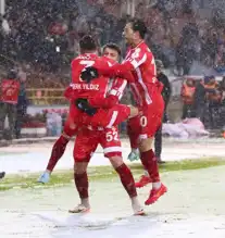 Kar Yağışlı Bolu Derbisinde Boluspor'un Zafere Ulaşması
