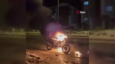 Motosiklette Ani Yangın!Bolu'da itfaiye müdahalesi