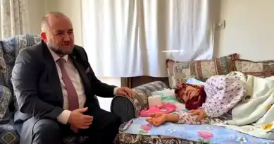 Hızlı Geçen Otobüs, Yaşlı Kadının Belini Kırdı