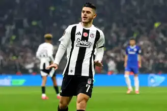 Rashica'nın Anlamlı Gol Sevinci!