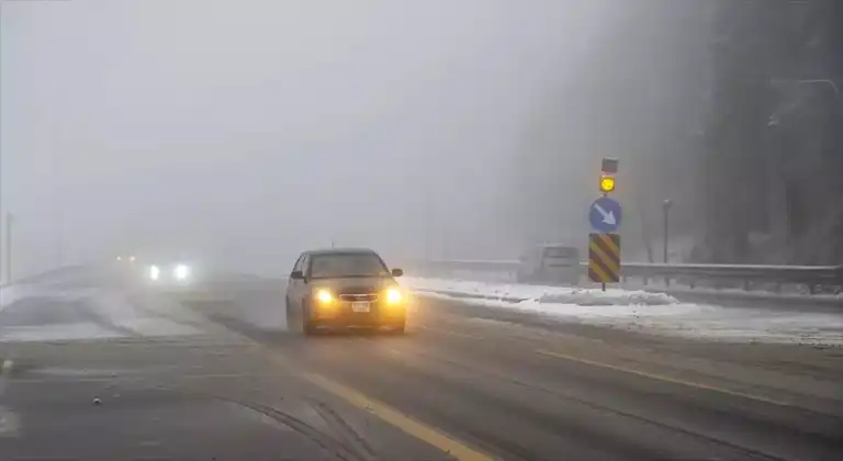 Bolu Dağı'nda Kar Yağışı Ulaşımı Kısıtlıyor