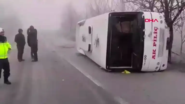 Bolu'da Minibüs Kazası: 9 Yaralı