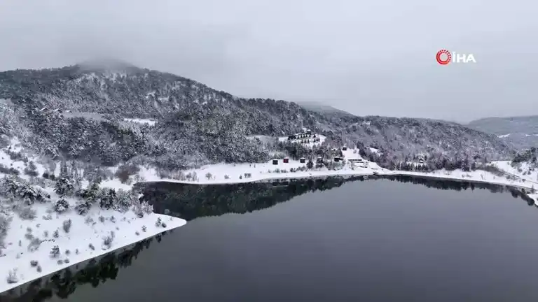 Çubuk Gölü'ndeki Kaçak Yapılar Yıkılıyor!